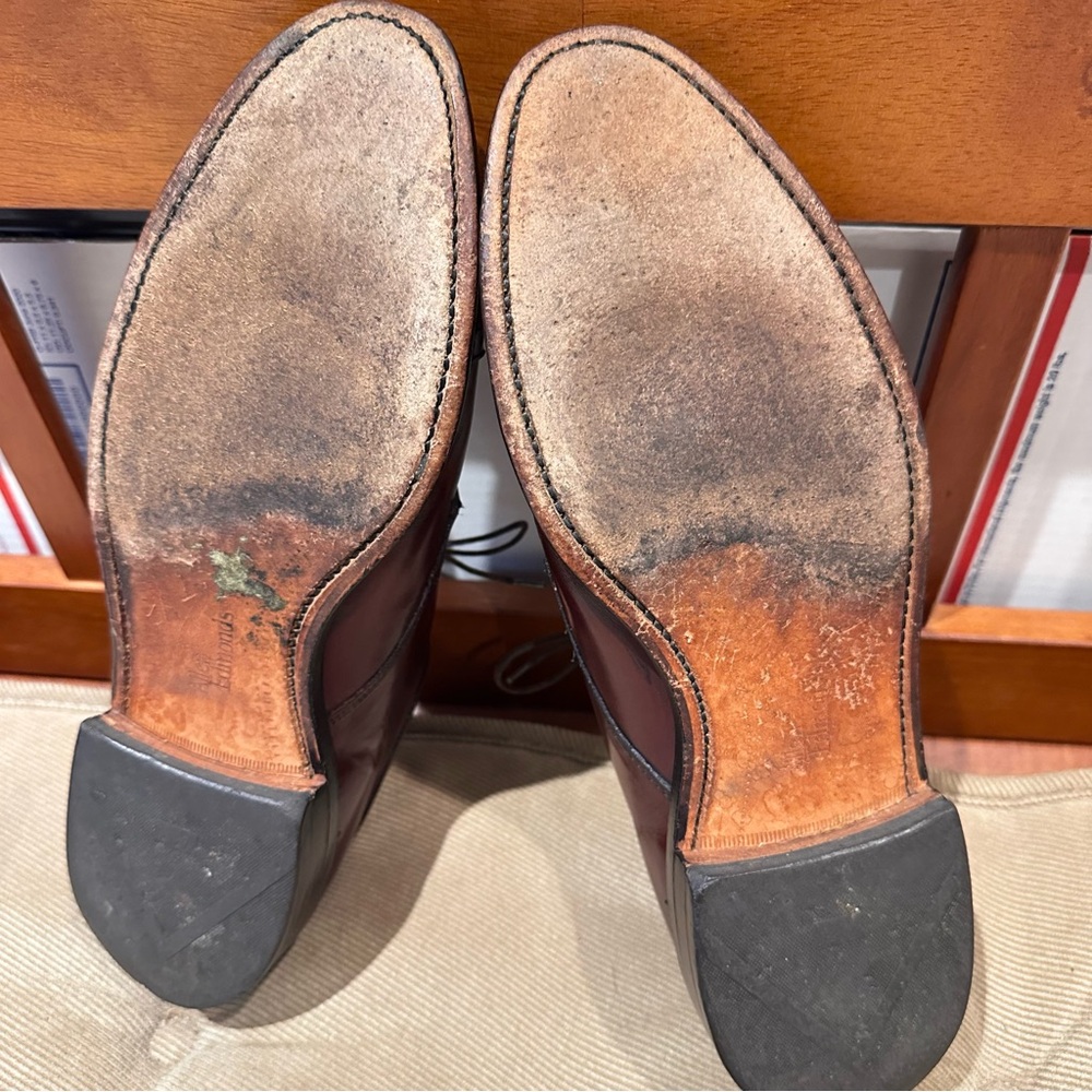 Allen Edmonds Burgundy Leather Cap-Toe Derbys - Picture 6 of 15